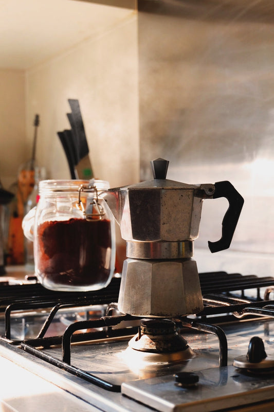 How To Brew Using a Moka Pot - Sueños Coffee Co.